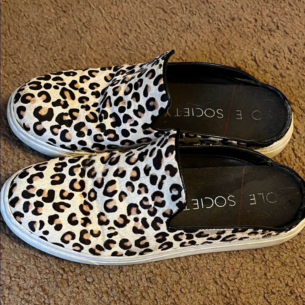 Slide on sneakers